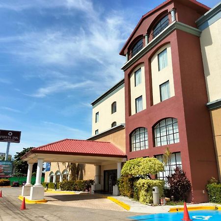 Fiesta Inn Poza Rica Zewnętrze zdjęcie